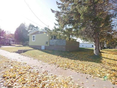 19990 Henry St, Houghton, MI 49931 - photo 7