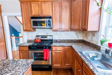 1390 Lorton Dr, Easton, PA 18040 - photo 5