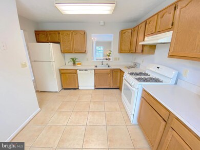 207 Royce Ct, Stafford, VA 22554 - photo 4