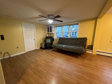 U1 - living room