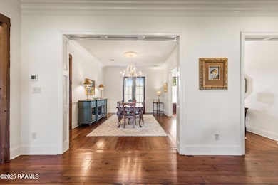 102MarbleCreekINT-12