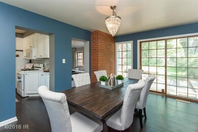 2913 46th St, Des Moines, IA 50310 - photo 5