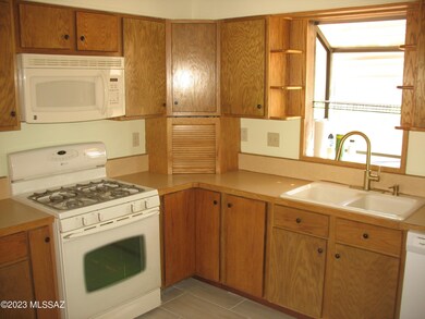 5364 Lazy S Kitchen