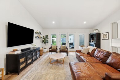 930 Chantilly Ln, Houston, TX 77018 - photo 6