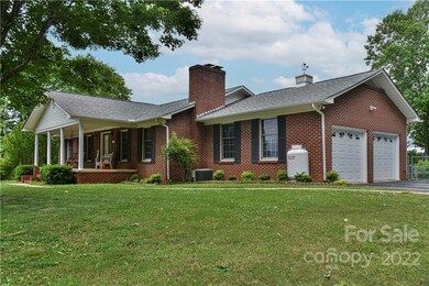 1301 Alexander Rd, Leicester, NC 28748 - photo 2