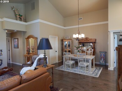 2025 Lakeland Way, Eugene, OR 97408 - photo 5