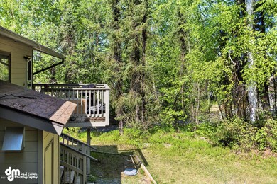 3217 Campbell Airstrip Rd-large-001-Back