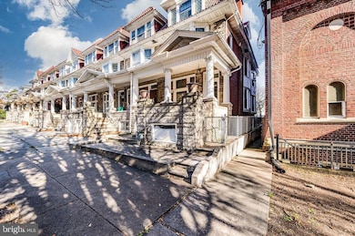 915 N 4th St, Reading, PA 19601 - photo 2