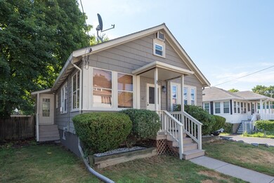42 Grossman St, Quincy, MA 02169 - photo 2