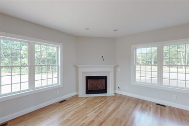1 Harvest Ct, MerriMacK, NH 03054 - photo 5