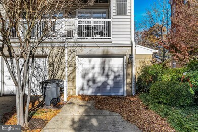 1950 Crescent Park Dr unit 24A, Reston, VA 20190 - photo 4