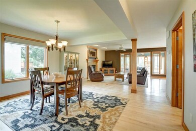 2798 Hollyhock St, Fitchburg, WI 53711 - photo 4