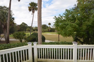 Views of 2 Green Links Course