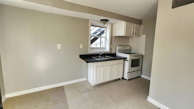 1920 Leland St unit A, North Charleston, SC 29405 - photo 4