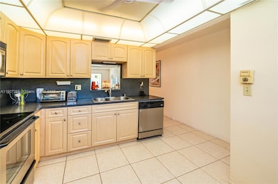 2101 Lucaya Bend unit C1, Coconut Creek, FL 33066 - photo 3