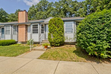 104 Johnson Rd unit 905, Chicopee, MA 01022 - photo 3