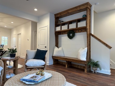 110 Aaron Place unit 603, Lynchburg, VA 24502 - photo 6