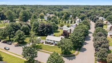 4 Sparhawk Dr, Wilmington, MA 01887 - photo 4