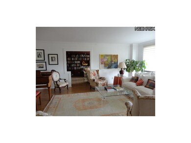 view of the 2nd bedroom/library/den