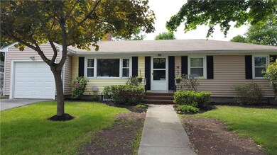 27 Manning Dr, Riverside, RI 02915 - photo 2