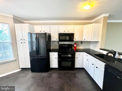 20 Hopkinson Ct, East Windsor, NJ 08520 - photo 3