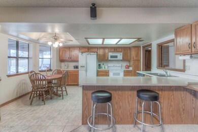 Kitchen (2)-SMALL