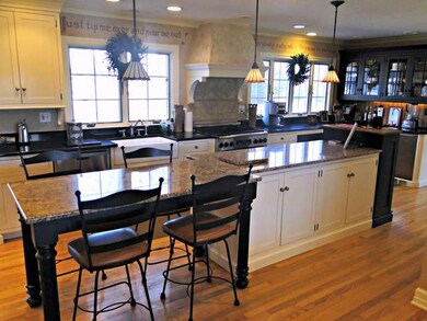 1323 Bluebell Ln, Batavia, IL 60510 - photo 7