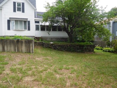 19 Juniper St, Lowell, MA 01852 - photo 7