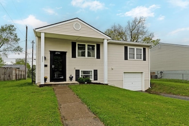 3951 W Ivorton