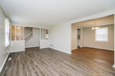 6384 Peardale Rd E, Columbus, OH 43229 - photo 5