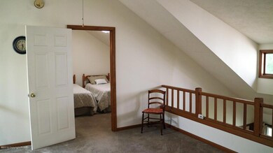 97 Duck Hollow Cir, Stroudsburg, PA 18360 - photo 5