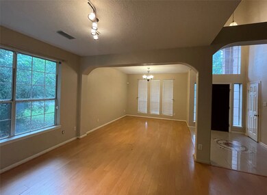 66 Trestletree Place, Spring, TX 77380 - photo 4