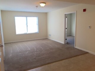 30 Sentinel Ct unit 101, Manchester, NH 03103 - photo 5