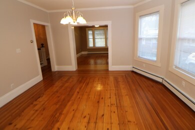13 Oneida St unit Left, Lynn, MA 01901 - photo 4