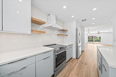 201 5th Ave unit D, Melbourne Beach, FL 32951 - photo 6