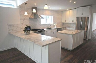 Kitchen, Carrara marble counters