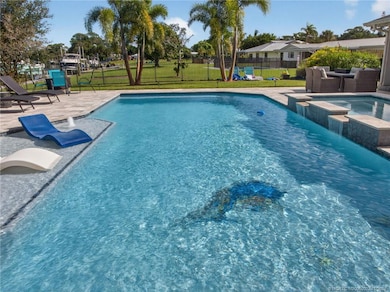 724 NW Spruce Ridge Dr, Stuart, FL 34994 - photo 6