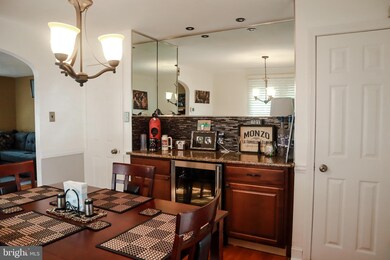 166 W Marshall Rd, Lansdowne, PA 19050 - photo 3