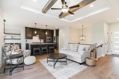 314 Cold Water Ln, Raymore, MO 64083 - photo 2