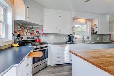 5 Harker Ave, Bristol, RI 02809 - photo 6