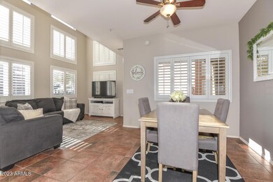 Breakfast Room2