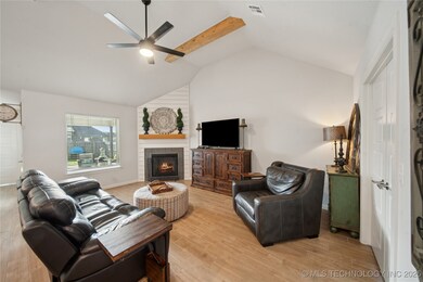 10215 S 228th East Ave, Broken Arrow, OK 74014 - photo 5