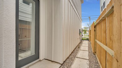 4308 Idaho St, Houston, TX 77021 - photo 5