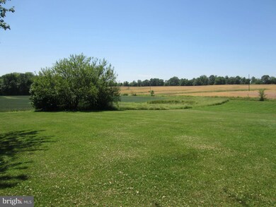 3817 Old Taneytown Rd, Taneytown, MD 21787 - photo 2