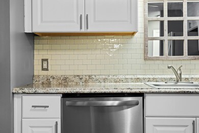 6 Knights Bridge Dr unit UJ204, Nashua, NH 03063 - photo 4