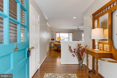 8216 Cottage St, Vienna, VA 22180 - photo 6