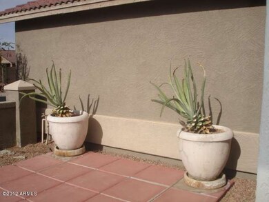 Front Courtyard2