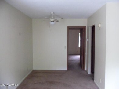 2205 Southside 17-C 020
