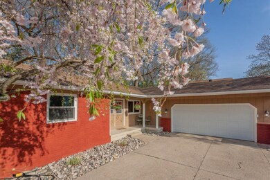 5102 Wembley Ct-43