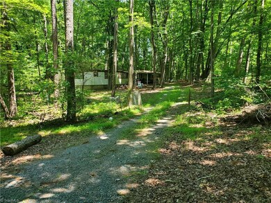 199 Lester Russell Dr, Asheboro, NC 27205 - photo 6